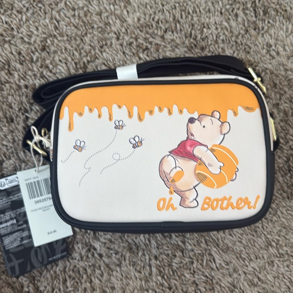 Loungefly Winnie the Pooh purse new with tags